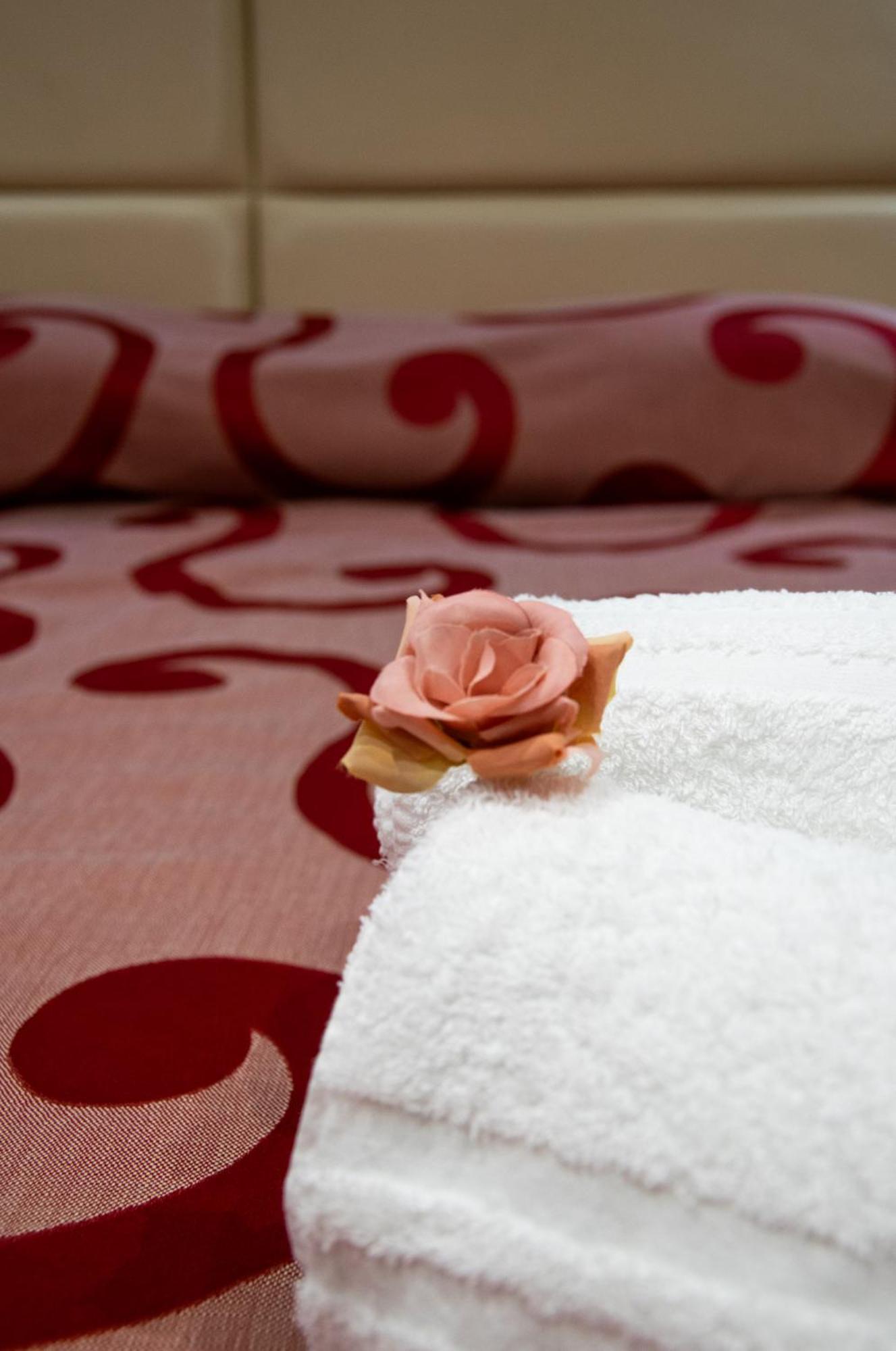 Mbs Marconi Bridge Suites Guest House Rome Buitenkant foto